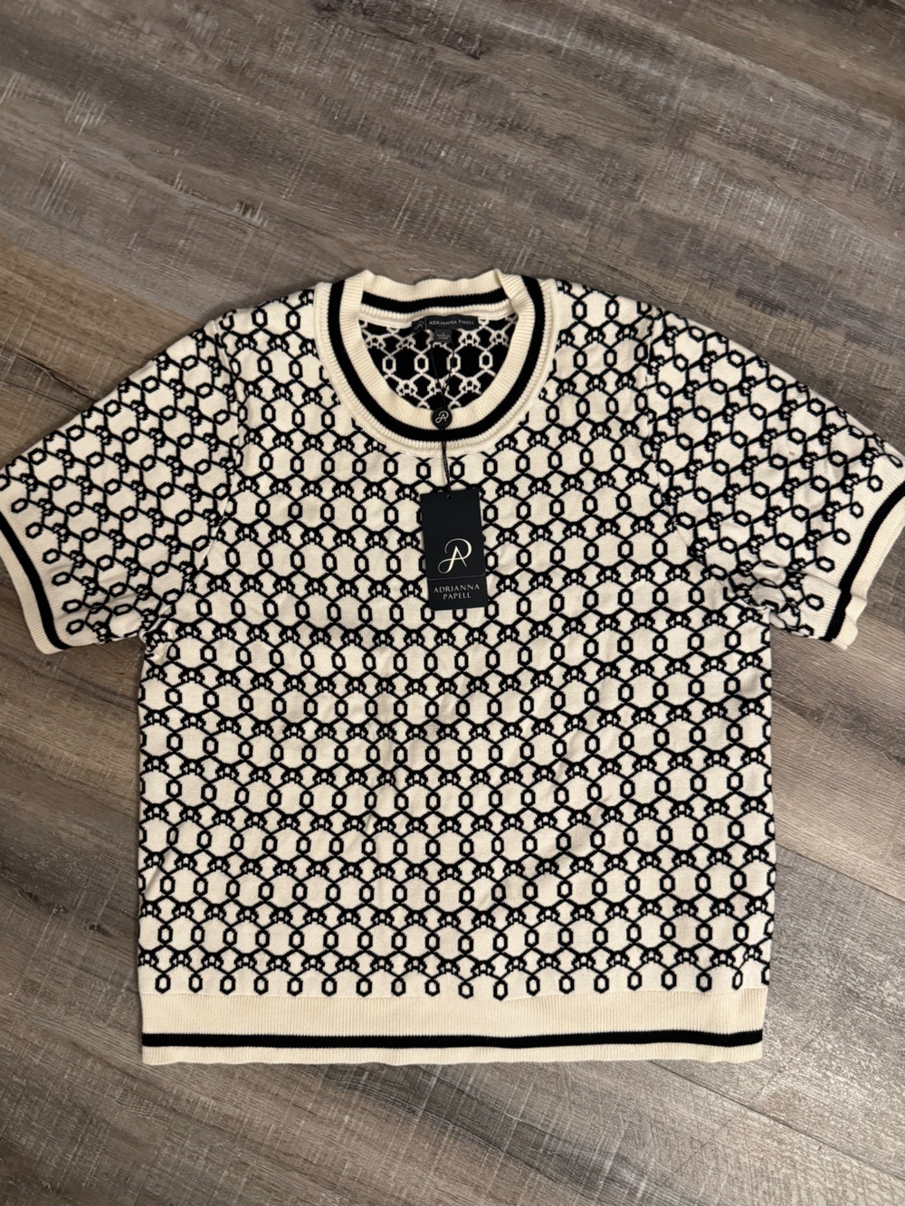 Adrianna Papell Black & Cream Geometric Crewneck Sweater